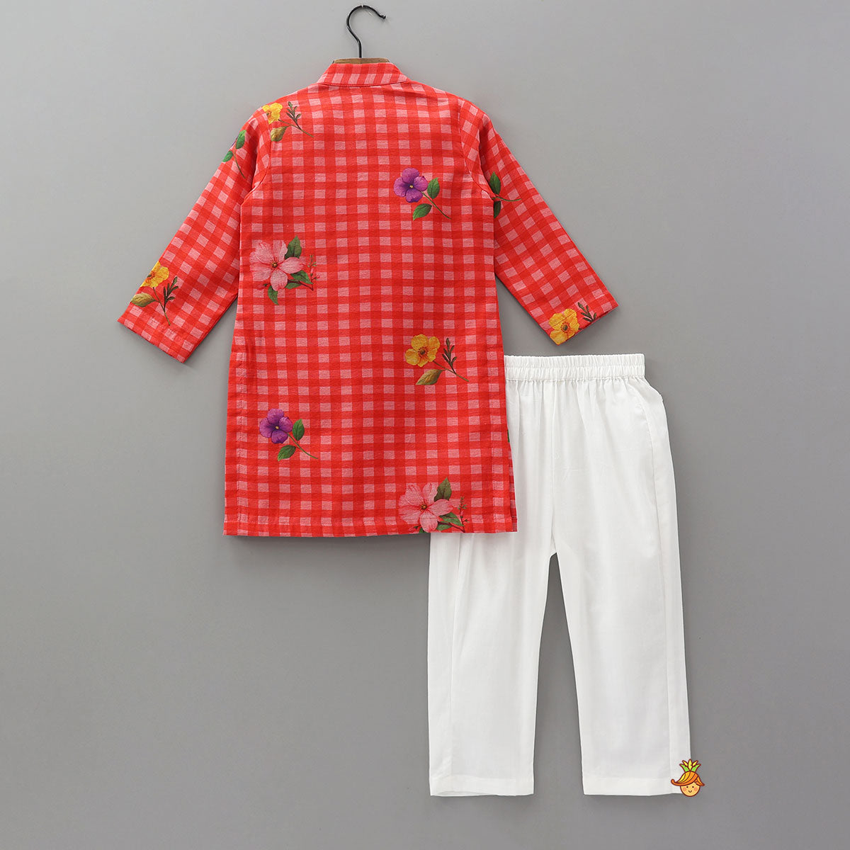 Pre Order: Floral Checkered Kurta And Pyjama