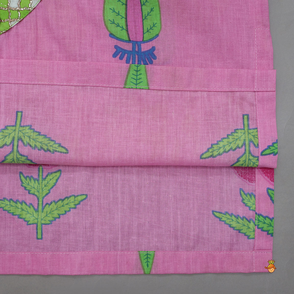 Pre Order: Printed Curved Placket Kurta And Pyjama