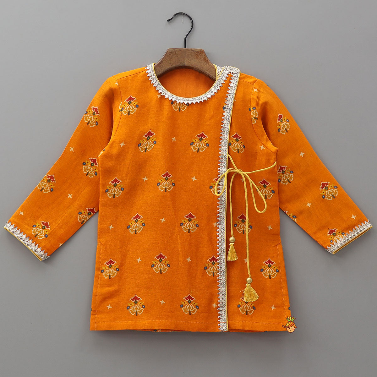Pre Order: Knot-Tie Kurta And Dhoti