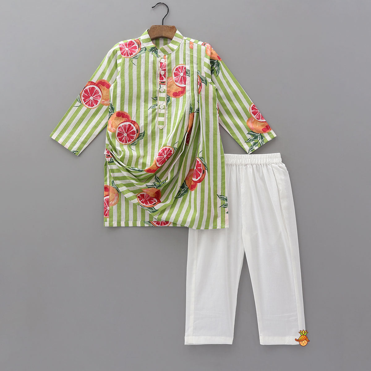 Pre Order: Striped Printed Cowl Style Kurta And Pyjama