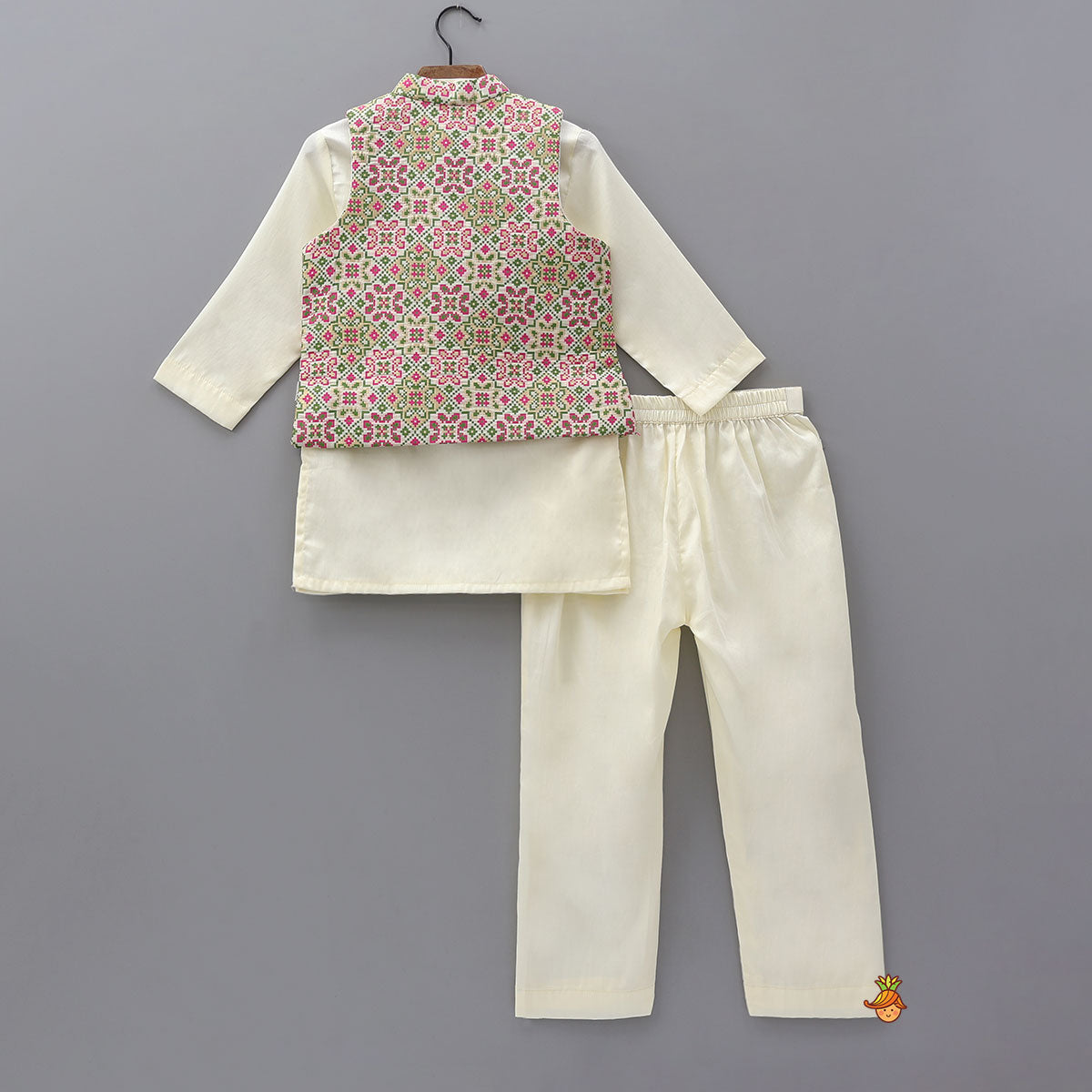 Pre Order: Kurta With Geometric Floral Brocade Jacket And Pyjama