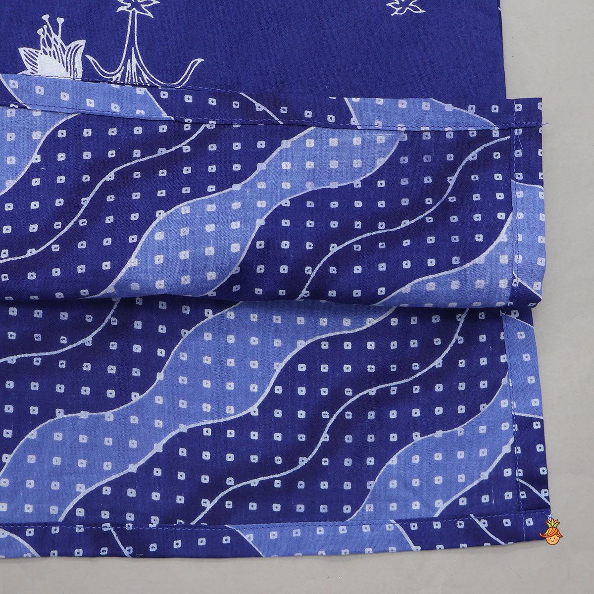 Pre Order: Bandhani Printed Cotton Kurta And Pyjama