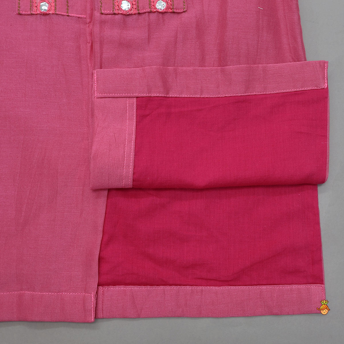 Faux Mirror Detailed Kurta And Pyjama