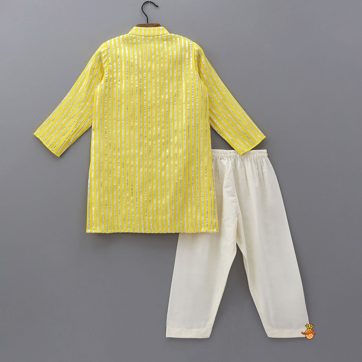 Pre Order: Elegant Gota Embroidered Kurta With Pyjama