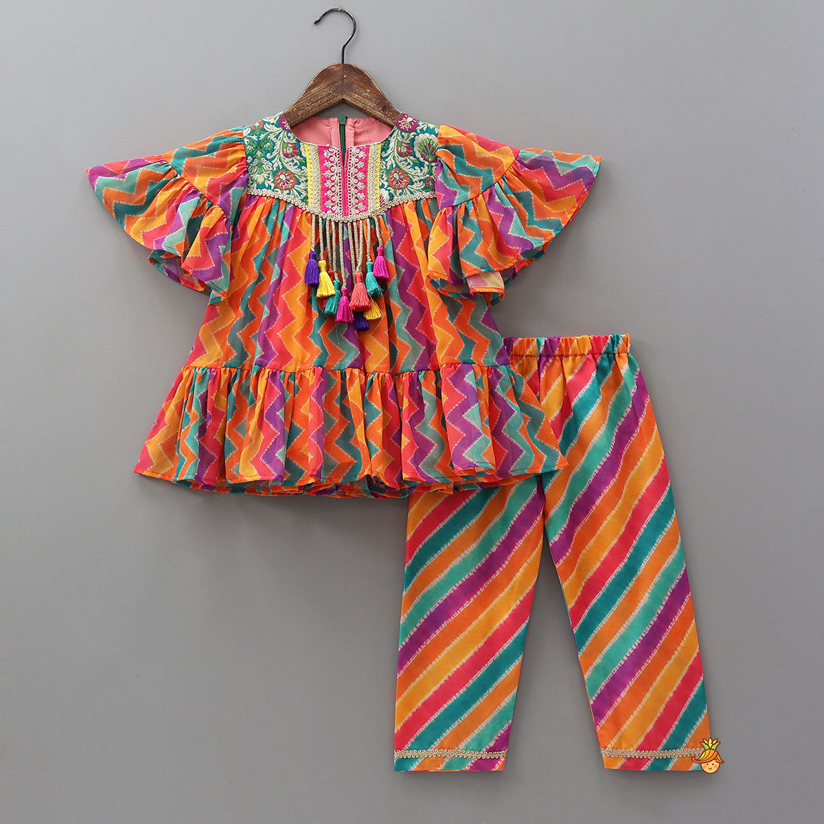 Pre Order: Embroidered Yoke Kurti With Printed Pants