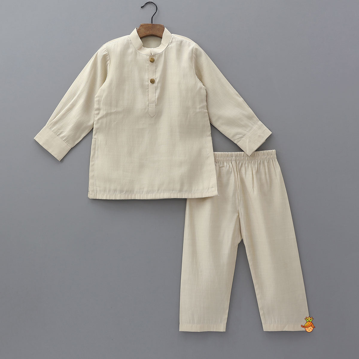 Pre Order: Ethnic Kurta With Contrasting Pocket Square Jacket And Pyjama
