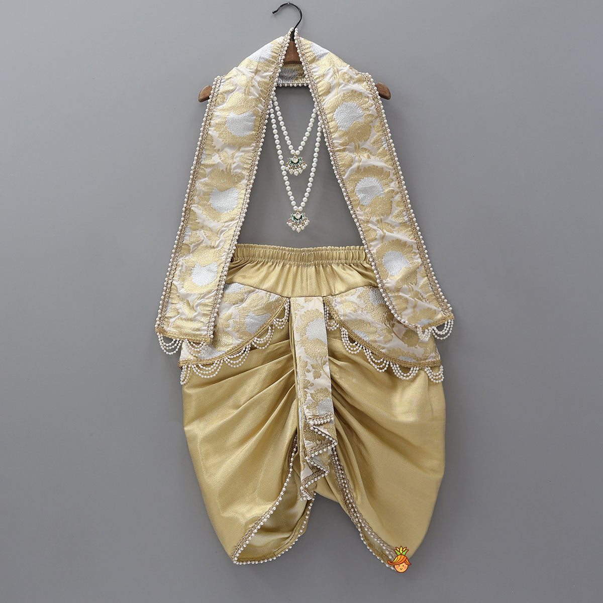 Pre Order: Festive Brocade Dhoti Set With Matching Stole