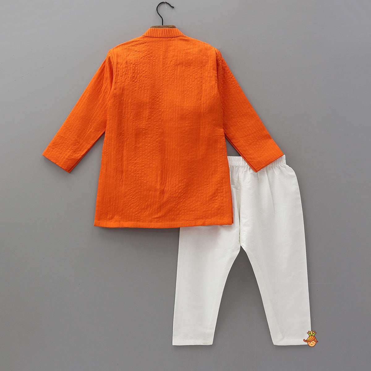 Beautifully Pleated Kurta With Pyjama
