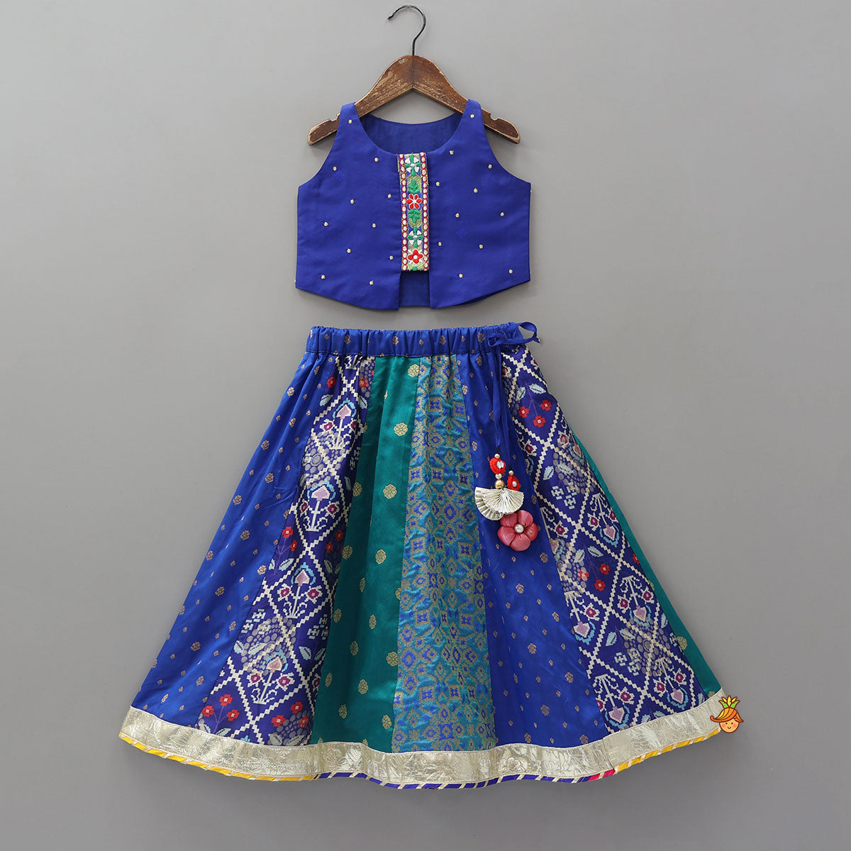 Booti Work Top And Brocade Lehenga With Lace Border Dupatta
