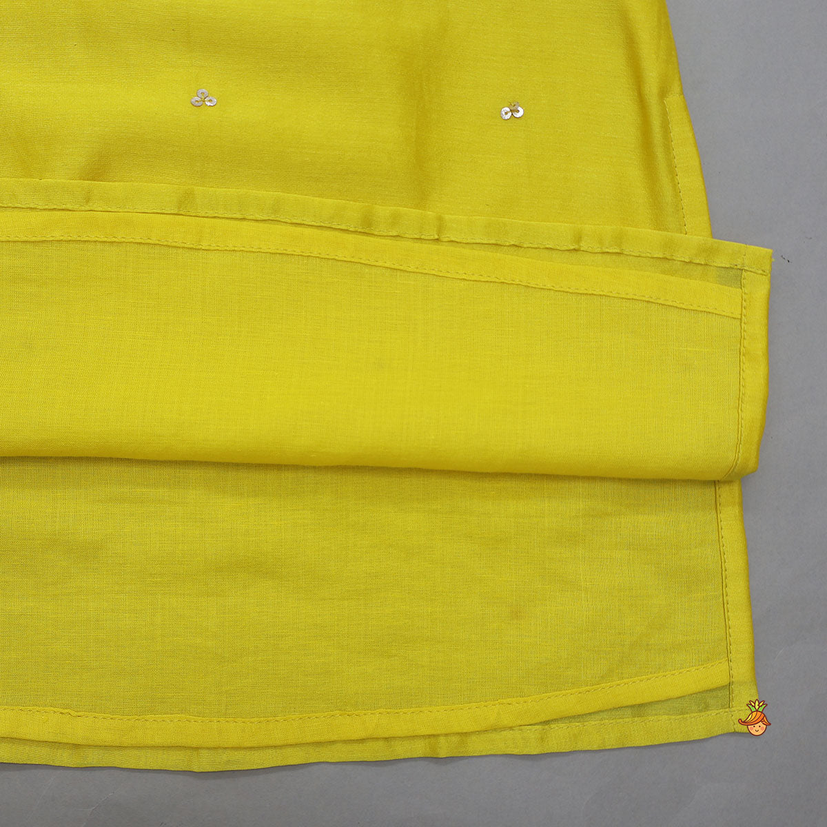 Pre Order: Booti Work Chanderi Kurta And Pyjama