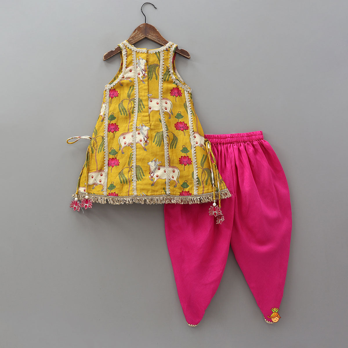 Pre Order: Festive Printed Round Neck Kurti And Dhoti Style Pant