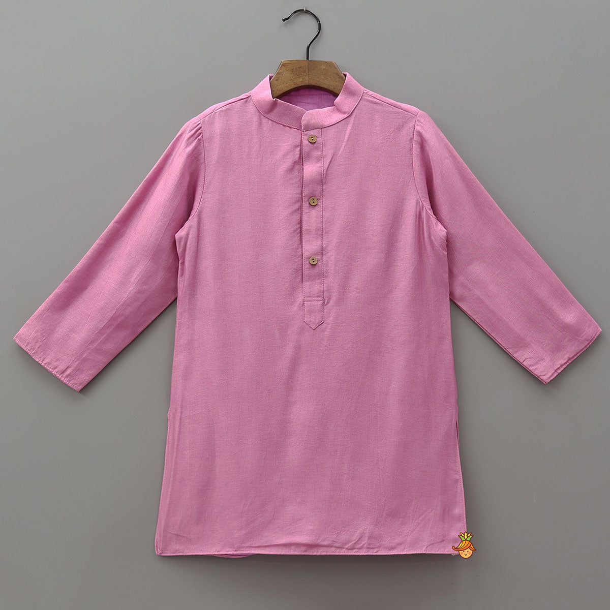 Pre Order: Ethnic Kurta With Thread Embroidered Jacket And Pyjama
