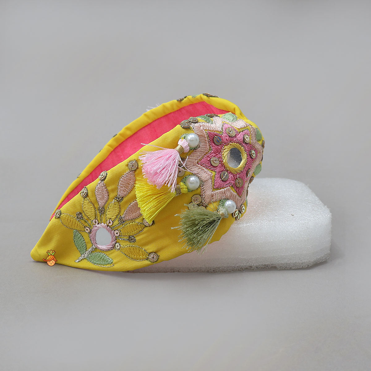 Elegant Fringed Hair Band