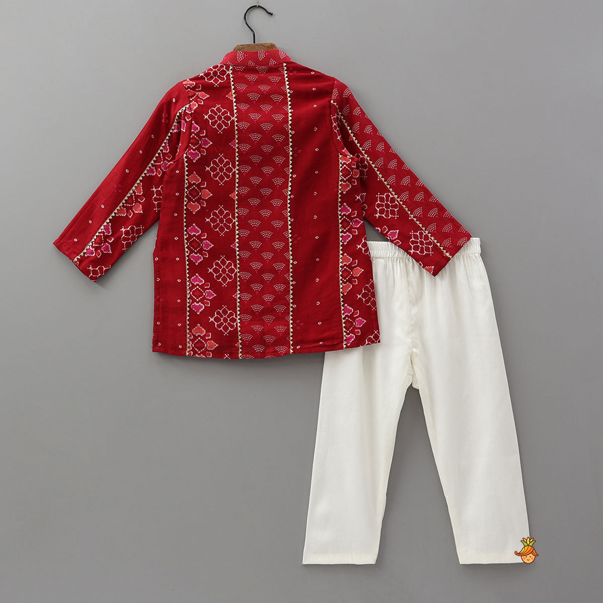 Pre Order: Beautifully Printed Ethnic Kurta And Pyjama