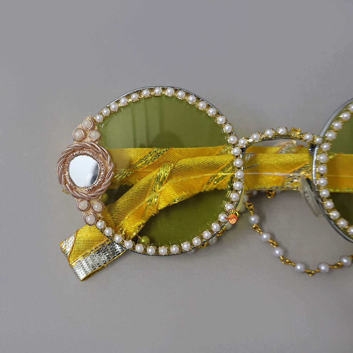 Faux Pearl Embellished Round Sunglasses For Up To 8 Years