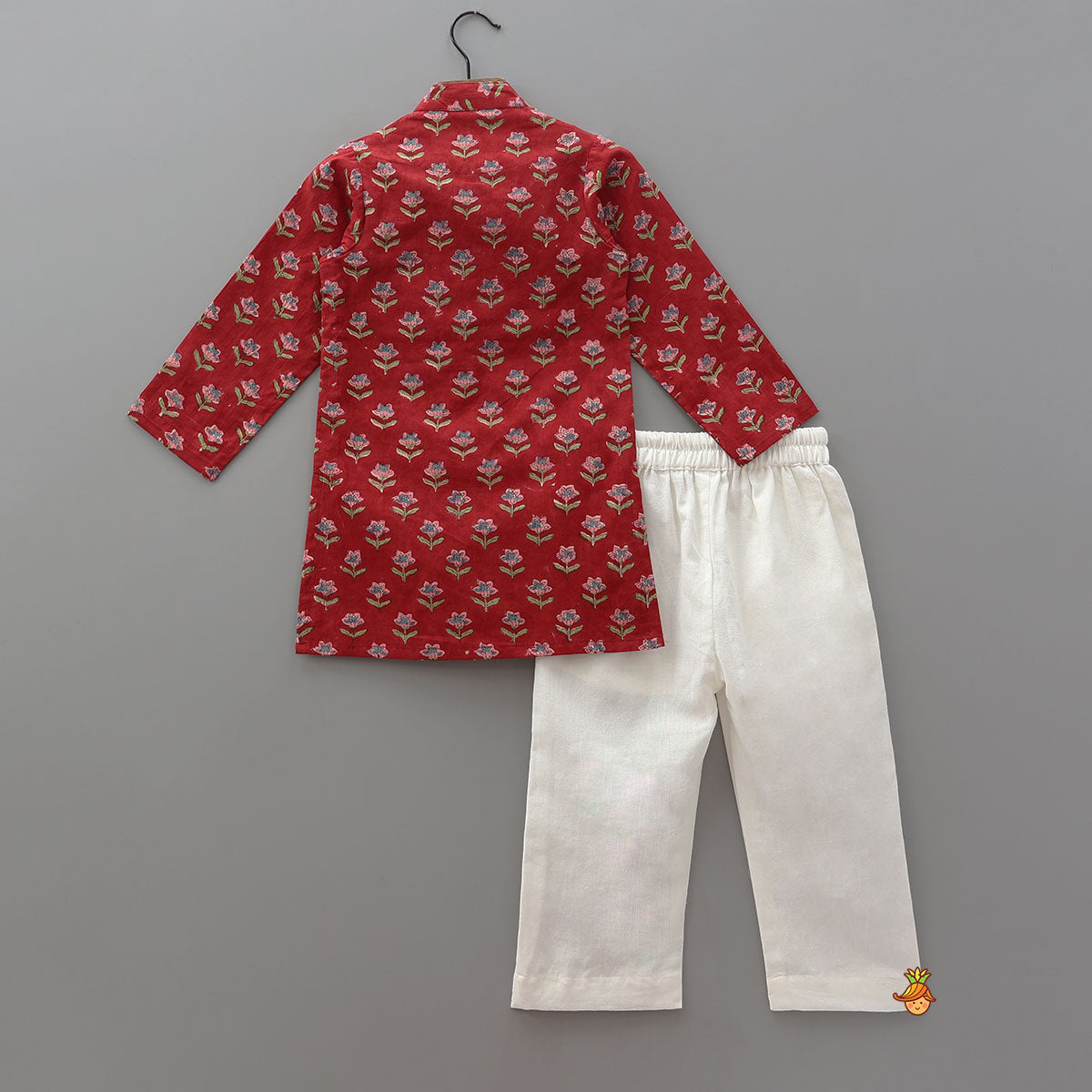 Pre Order: Floral Hand Block Printed Cotton Kurta With Pyjama