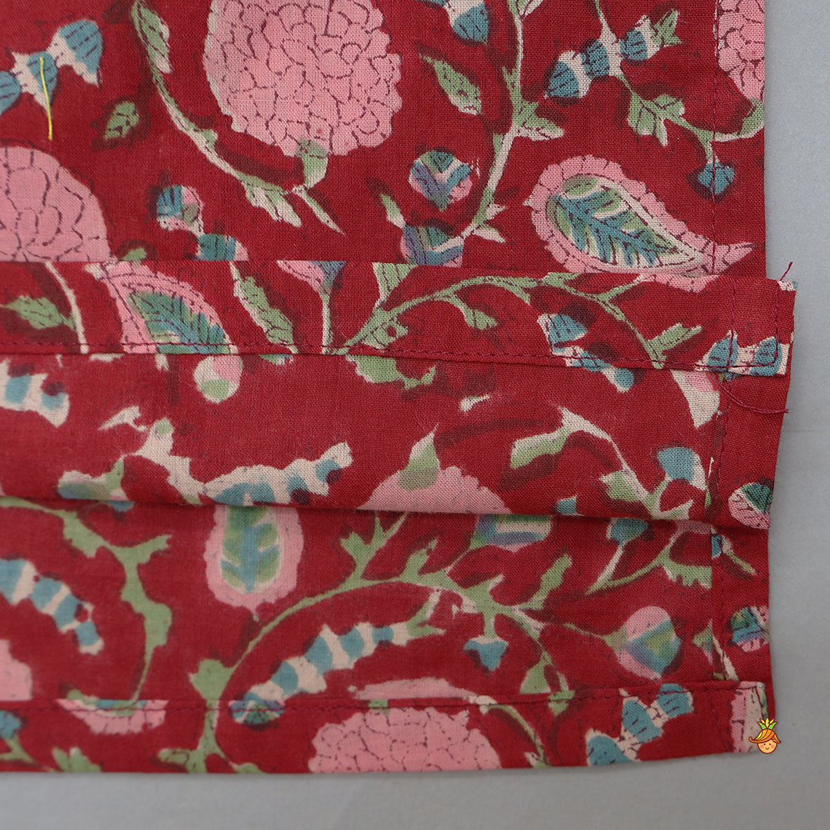Pre Order: Floral Hand Block Printed Cotton Kurta With Pocket Detail Pyjama