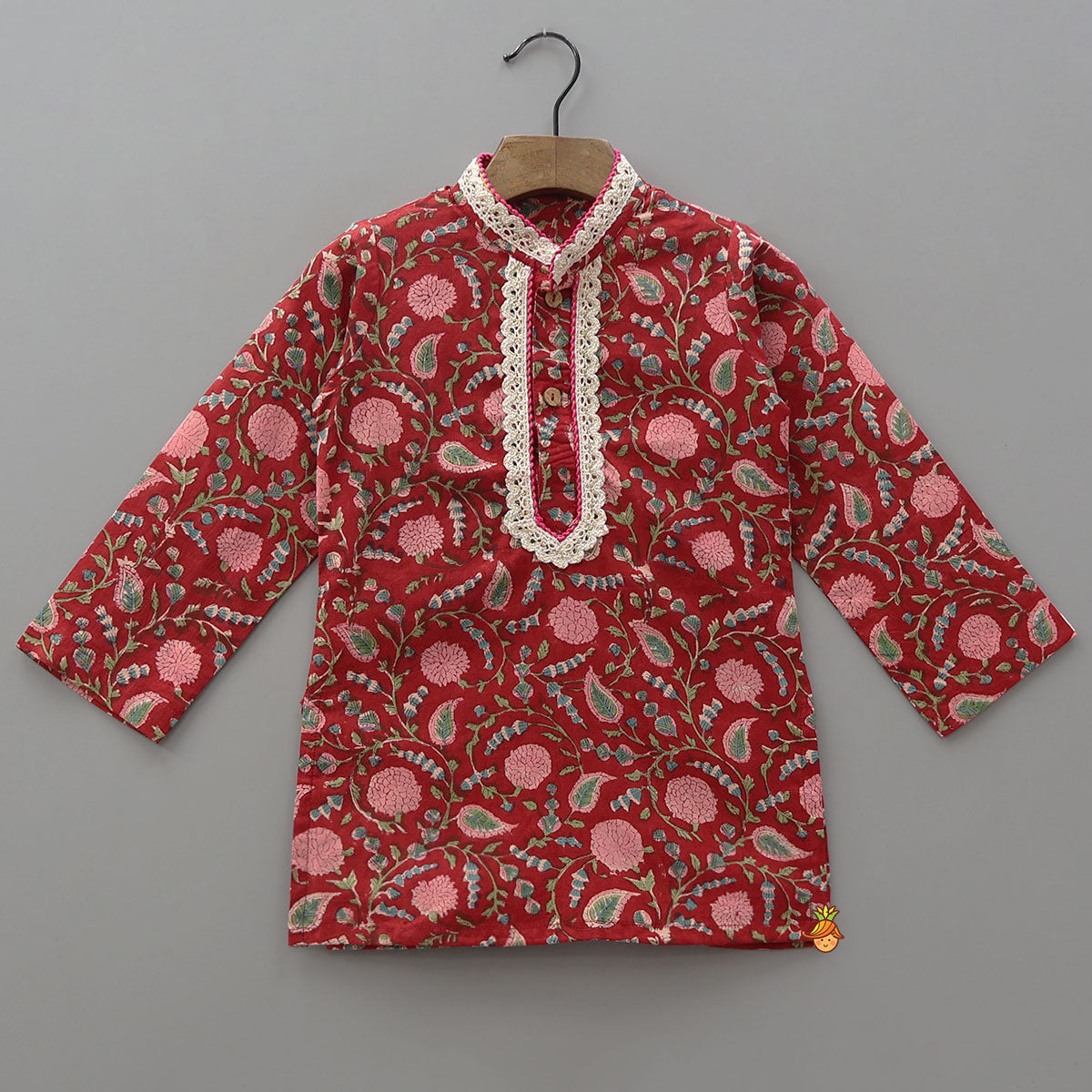 Pre Order: Hand Block Floral Printed Stylish Kurta And Lurex Striped Dhoti