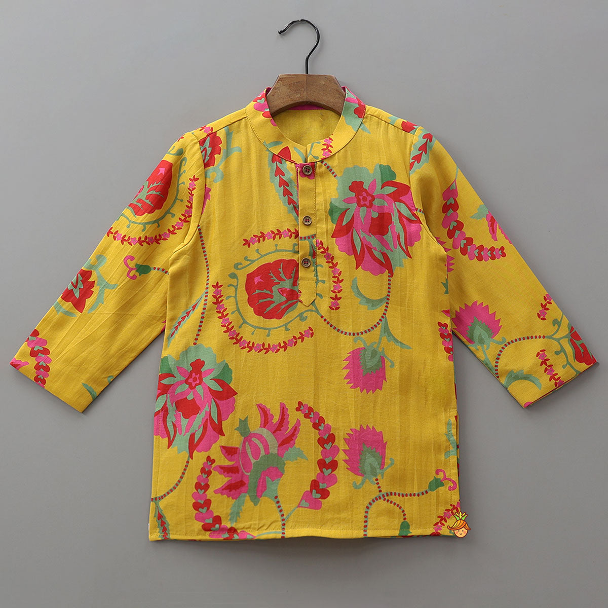 Pre Order: Festive Floral Printed Kurta With Pyjama