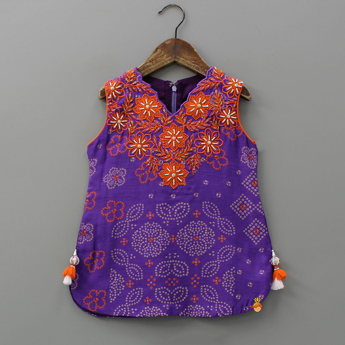 Curved Hem Stylish Kurti And Elasticated Pant