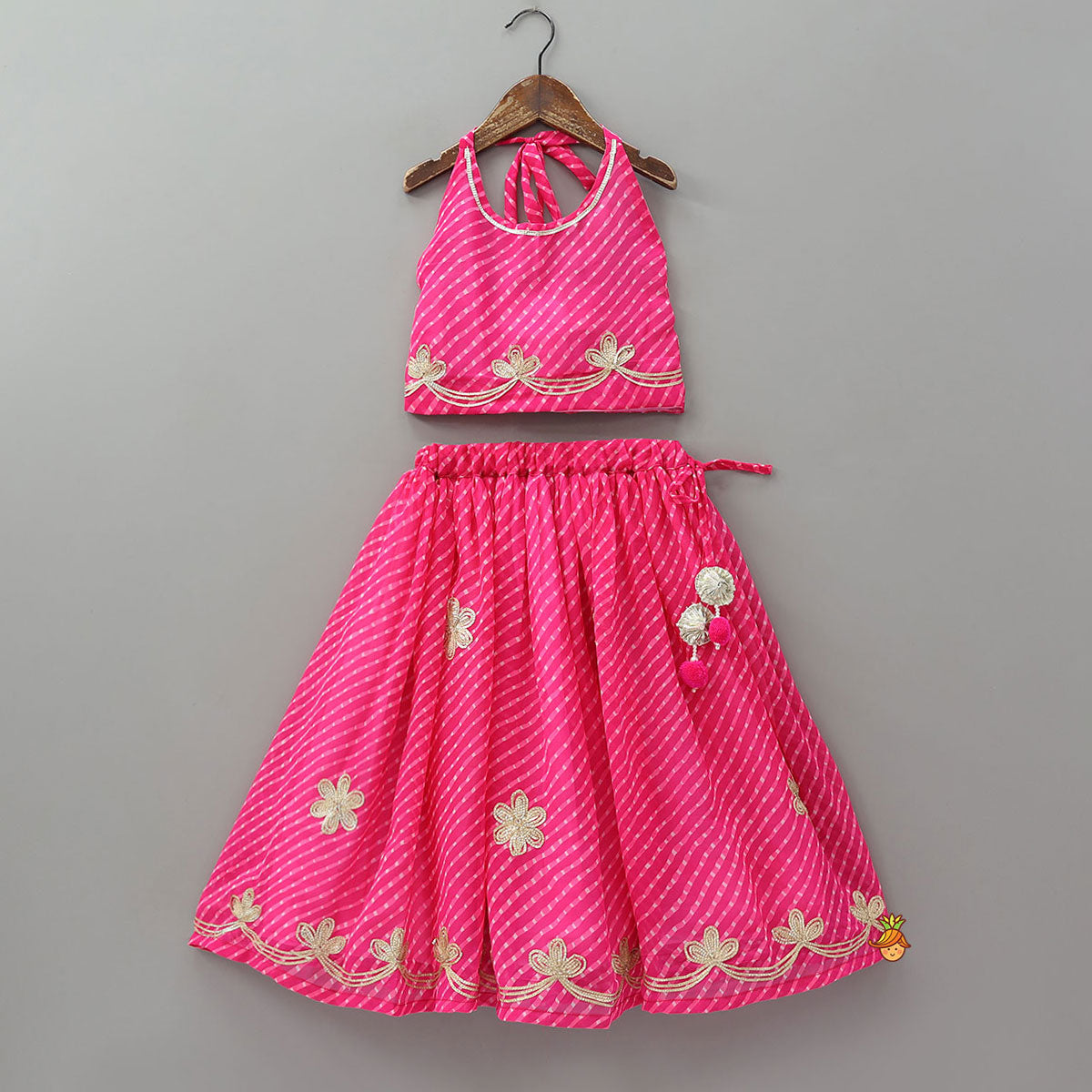Halter Neck Leheriya Printed Crop Top And Lehenga With Net Dupatta