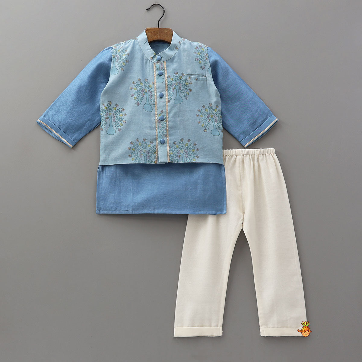Pre Order: Traditional Kurta With Printed Jacket And Pyjama