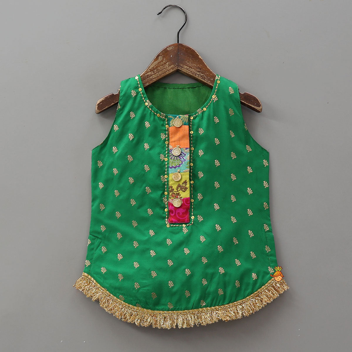 Foil Print Kurti With Tassel Detailed Flared Palazzo And Net Dupatta
