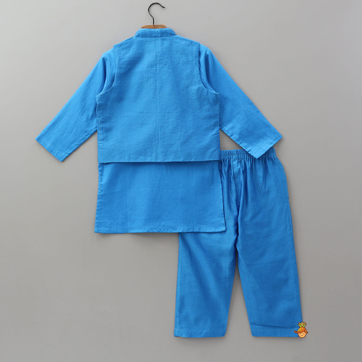 Pre Order: Vibrant Ethnic Kurta With Matching Jacket And Pocket Pyjama