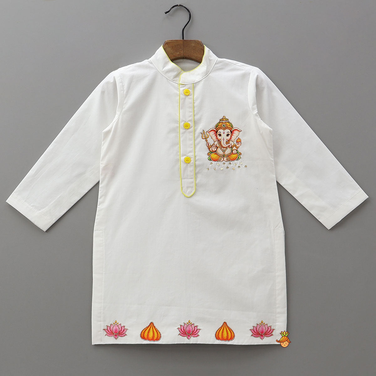 Pre Order: Festive Ganesha Motif Kurta With Embellished Dhoti