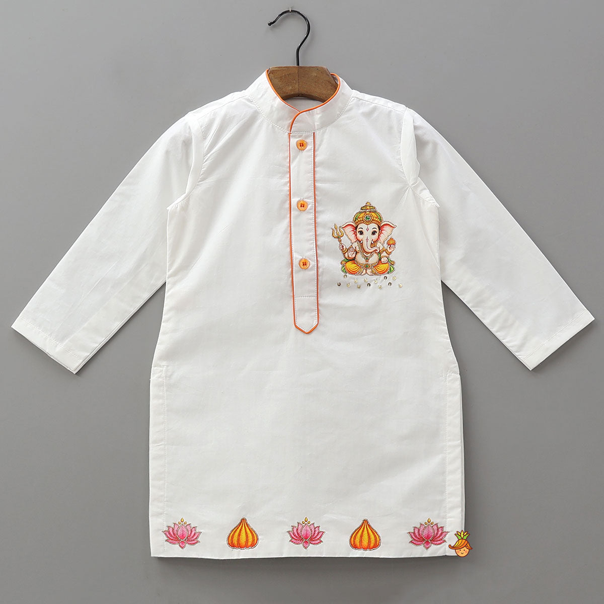 Pre Order: Ganesha Motif Kurta With Embellished Dhoti