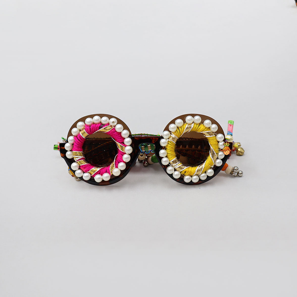 Single Pair Of Decorative Navratri Sunglasses For 3+ Years