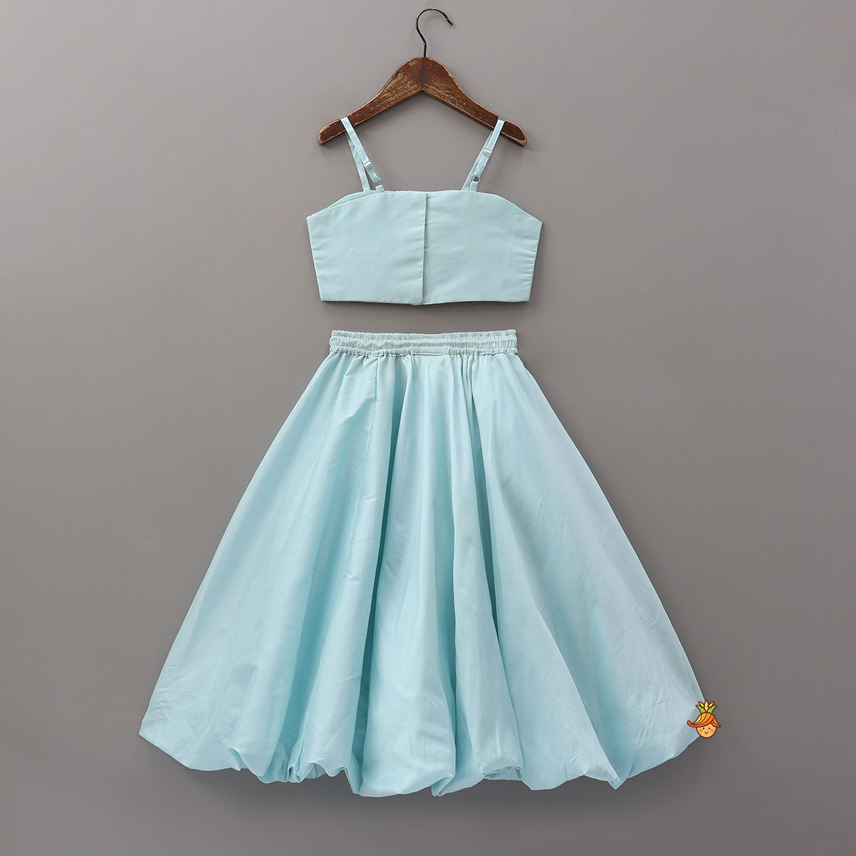 Pre Order: Stylish Adjustable Strap Crop Top And Balloon Lehenga
