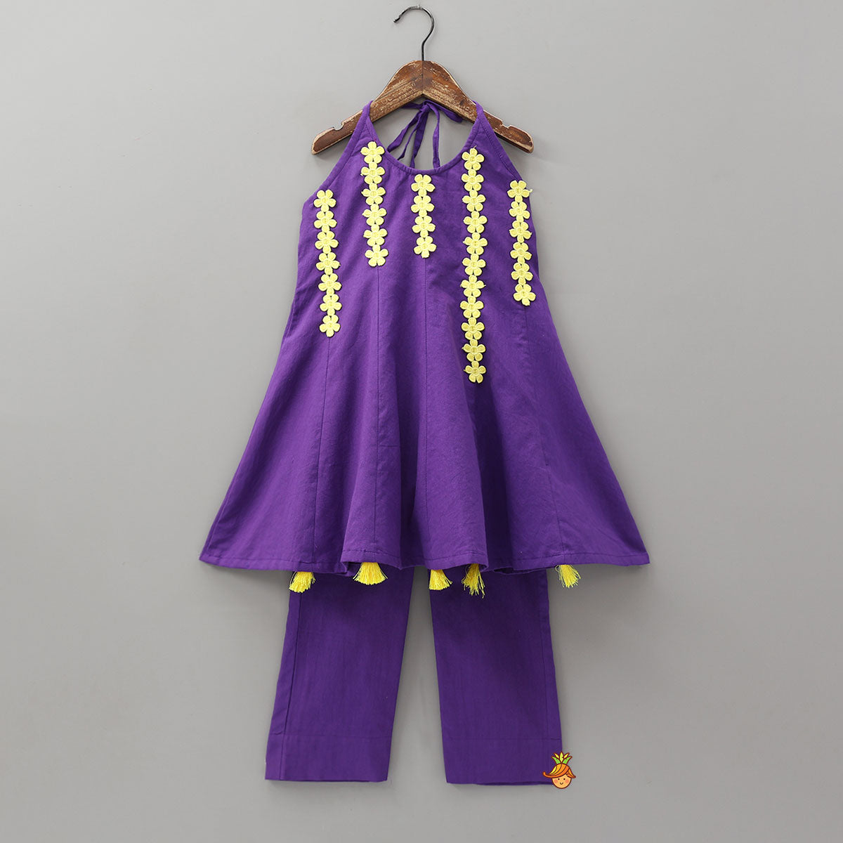 Pre Order: Floral Lace Work Halter Neck Kurti And Pant With Contrasting Dupatta