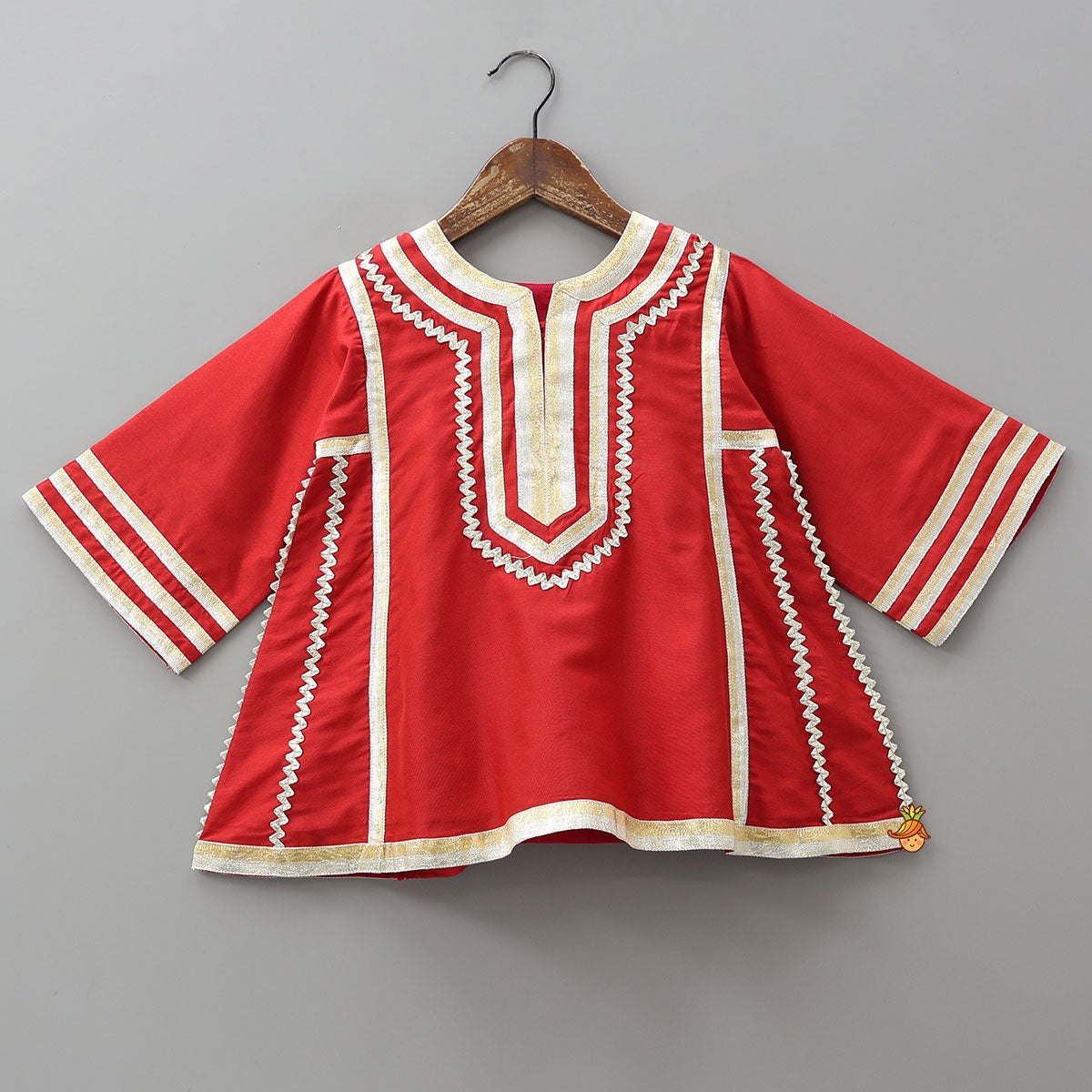 Pre Order: Lace Highlighted Kurti And Farshi Salwar With Potli Bag