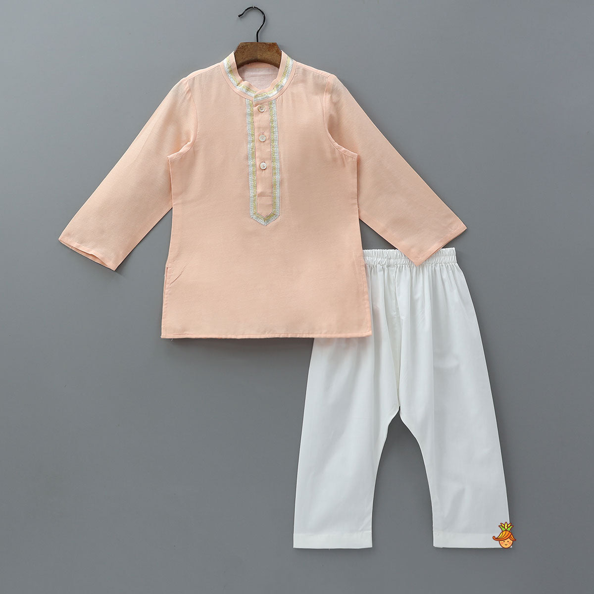 Pre Order: Elegant Front Placket Kurta And Pyjama