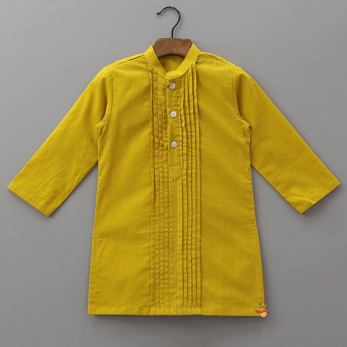 Pre Order: Pin Tuck Cotton Ethnic Kurta With Pocket Detail Jacket And Pyjama