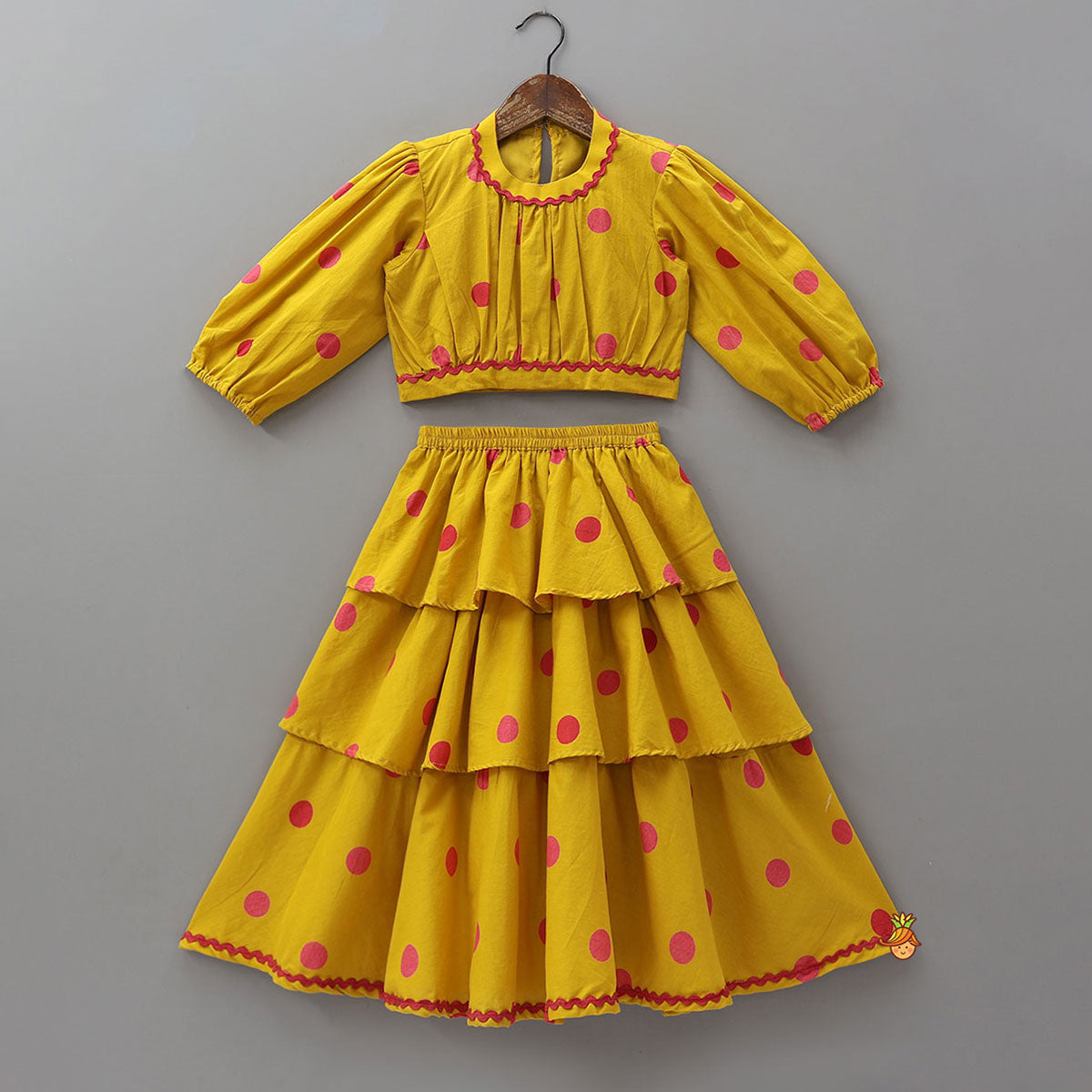 Pre Order: Stylish Sleeves Crop Top And Layered Lehenga