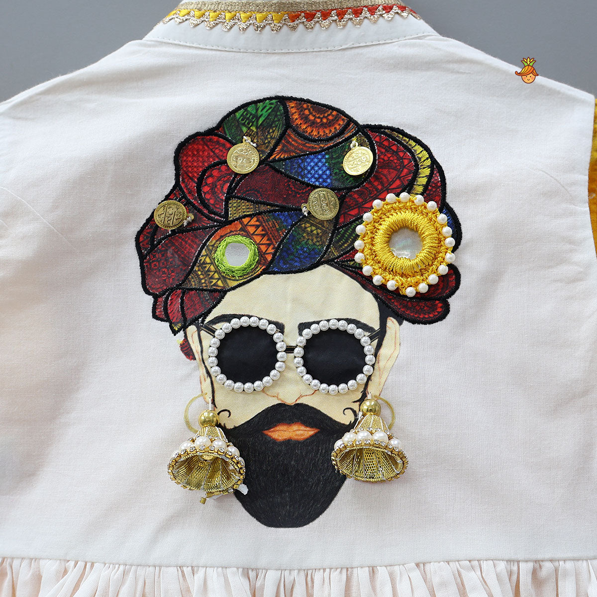 Pre Order: Bandhani Printed Kurta With Kediya Style Jacket And Salwar With Headband