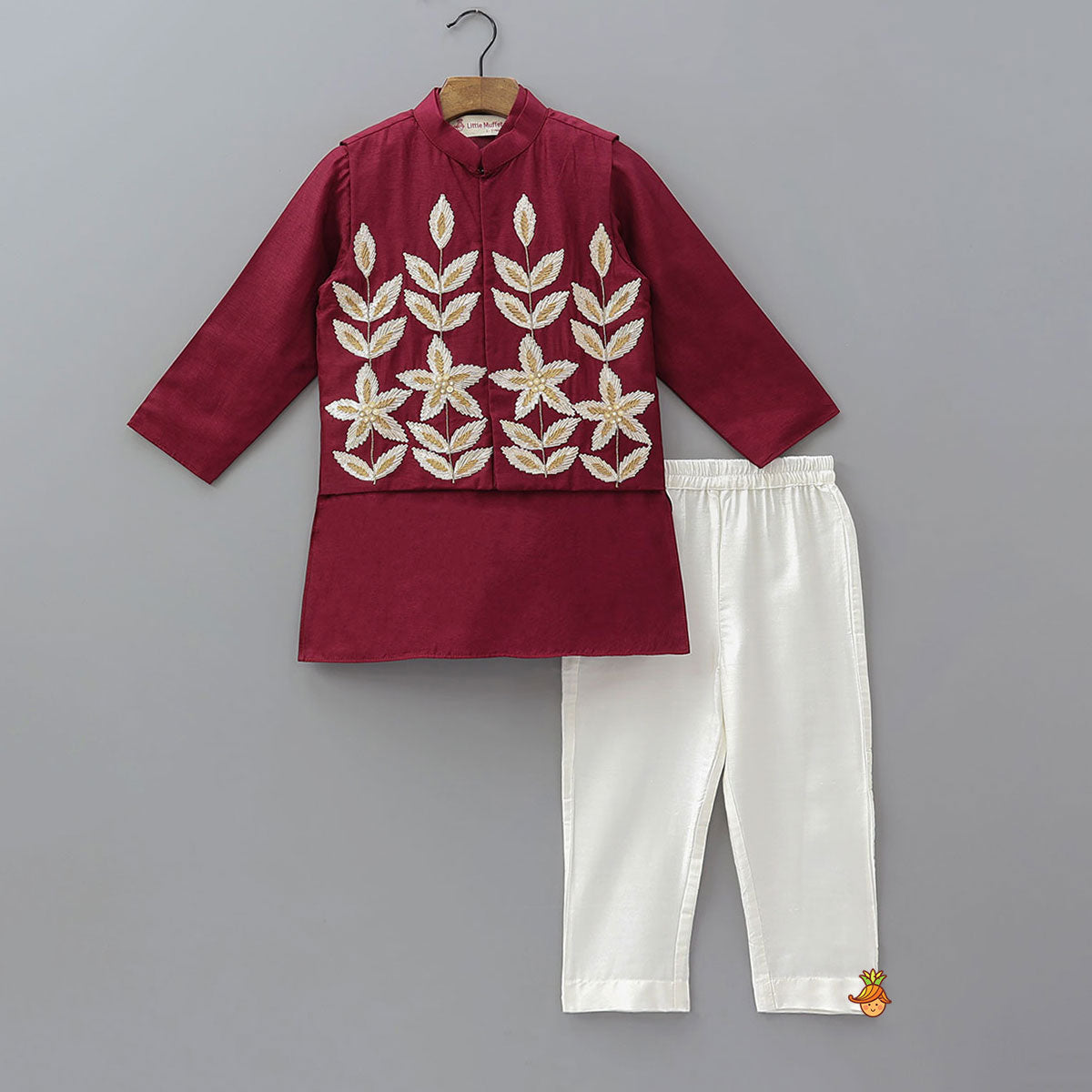 Pre Order: Ethnic Kurta With Gota Leaf Work Jacket And Pyjama