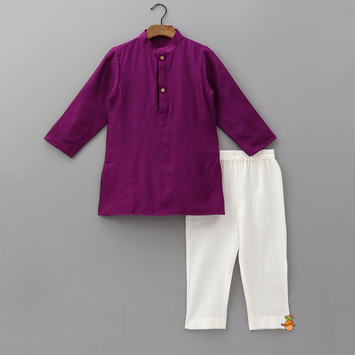 Pre Order: Front Placket Kurta With Gota Leaf Work Jacket And Pyjama