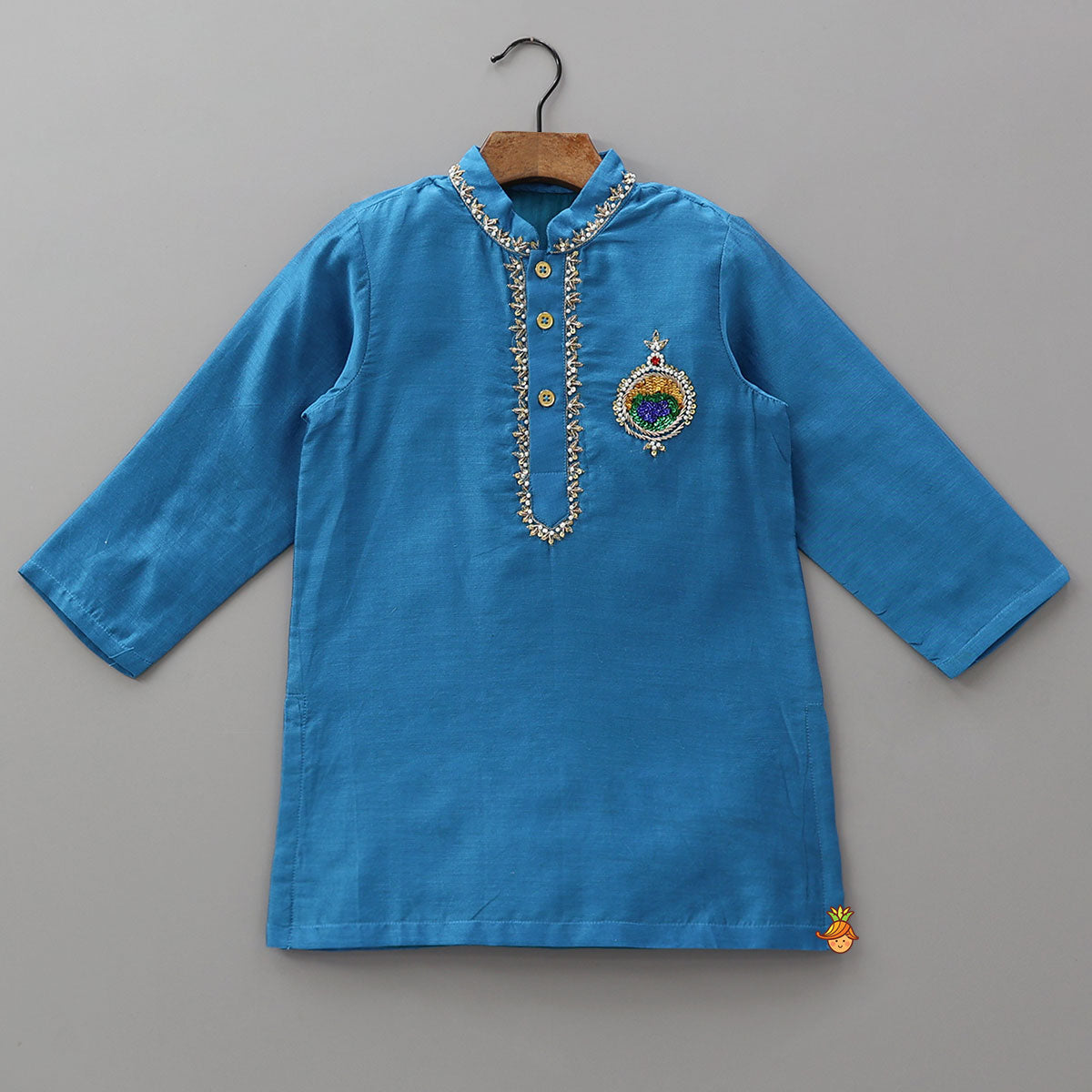 Pre Order: Patchwork Detailed Elegant Kurta With Pyjama