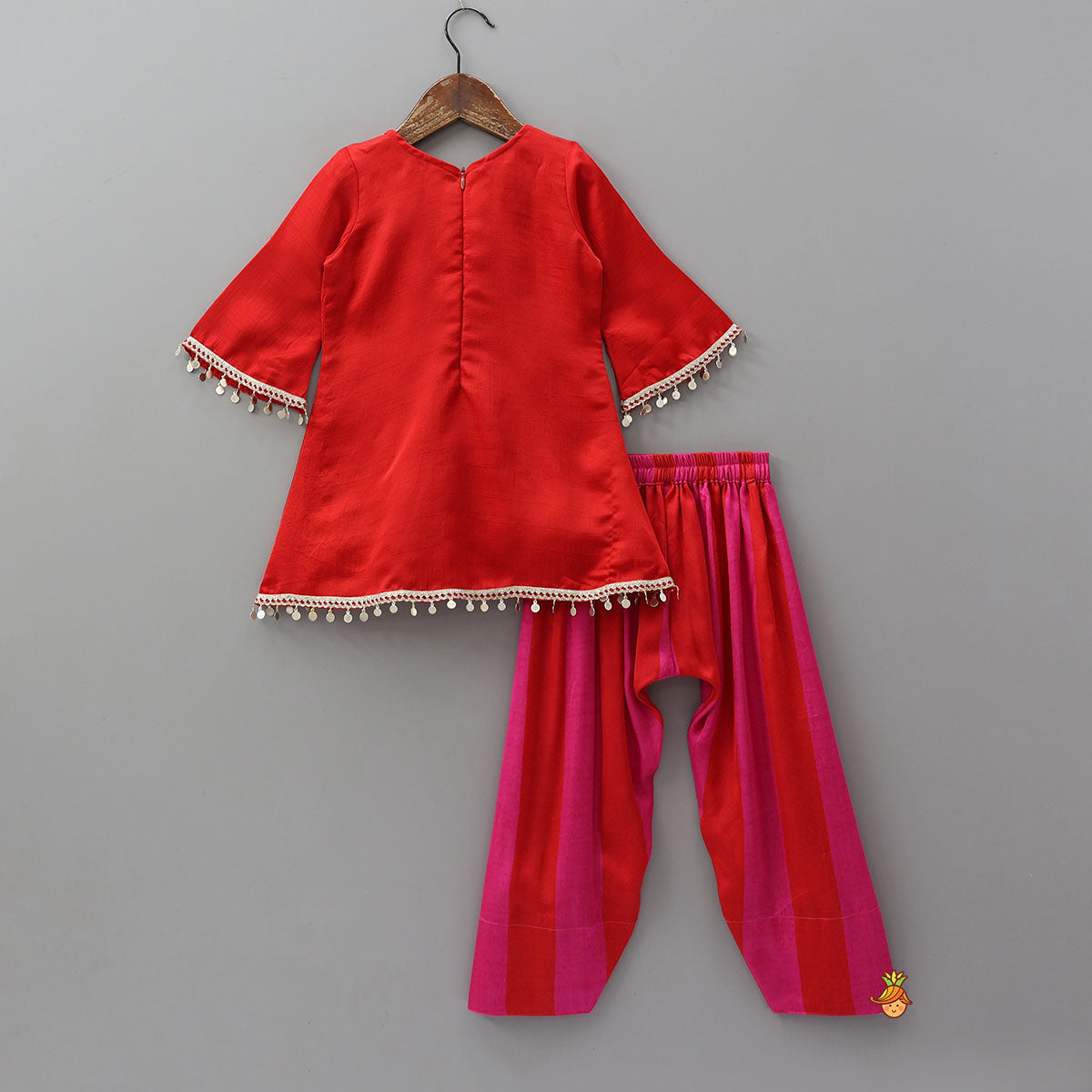 Pre Order: Beautifully Embroidered Neckline Kurti And Salwar