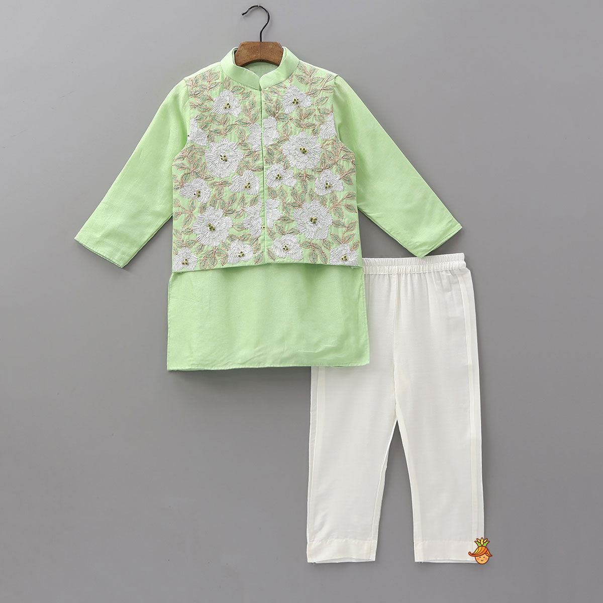 Pre Order: Elegant Ethnic Kurta With Gota Work Jacket And Pyjama