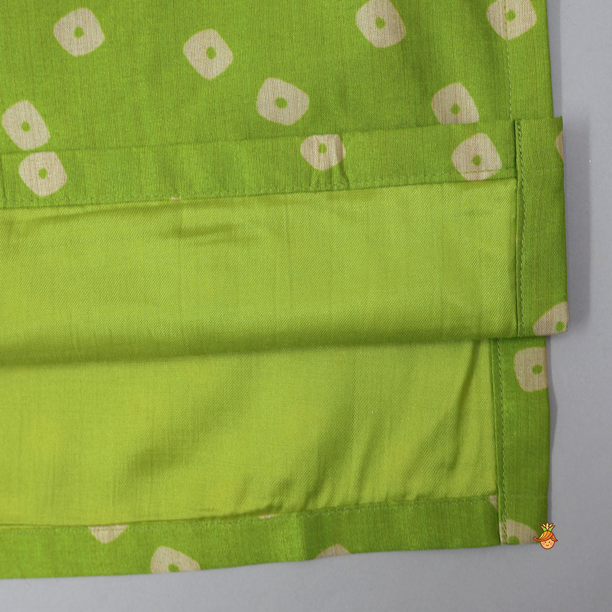 Pre Order: Festive Bandhani Printed Ethnic Kurta And Pyjama