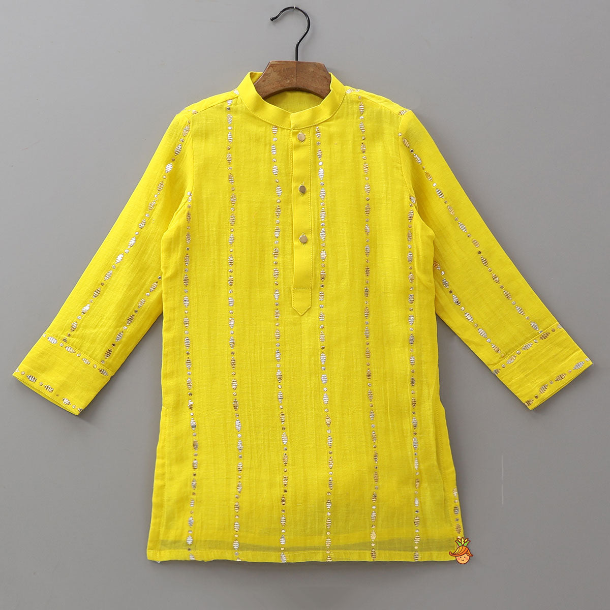 Pre Order: Front Placket Traditional Ethnic Kurta And Pyjama