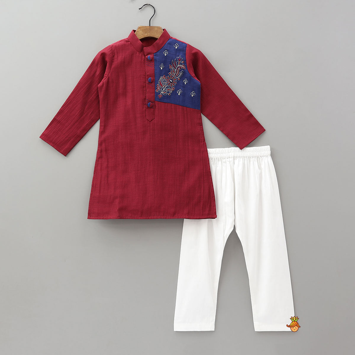Pre Order: Contrasting Patchwork Ethnic Kurta And Pyjama