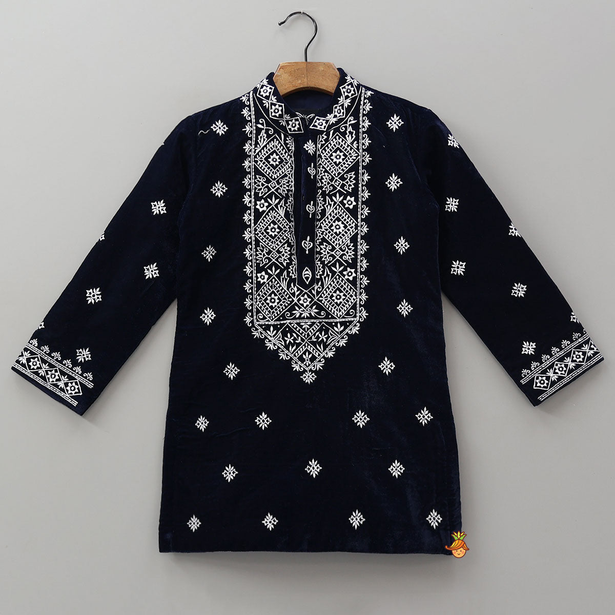 Contrasting Embroidered Kurta And Salwar