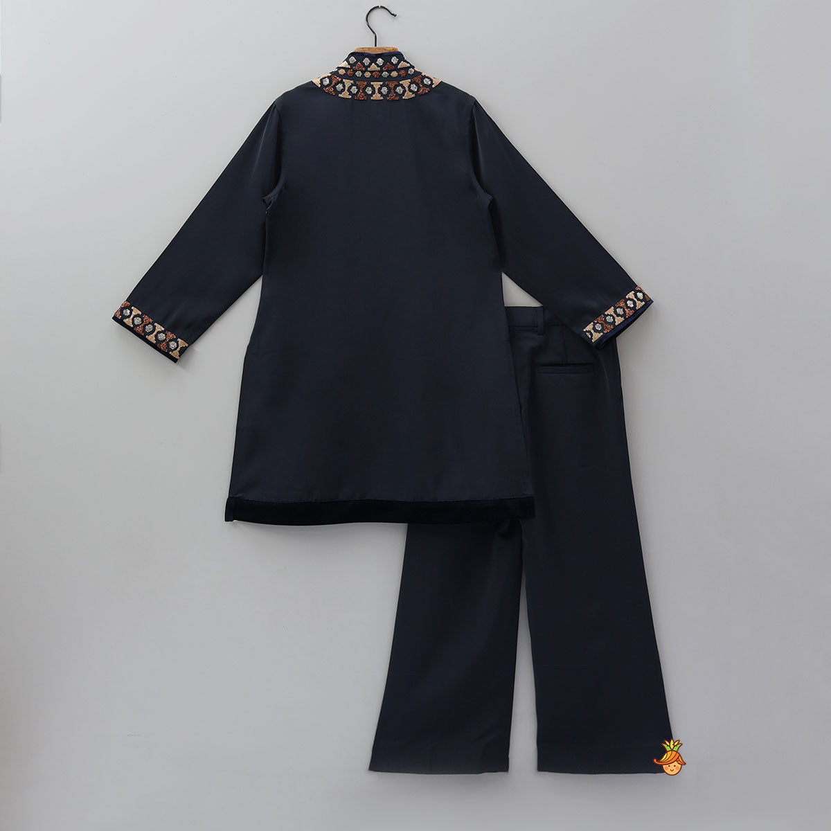Pre Order: Embroidered Stylish Kurta And Pant