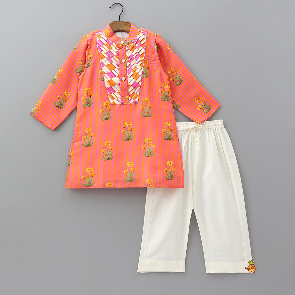 Pre Order: Pin Tuck Detail Floral Printed Kurta And Pyjama