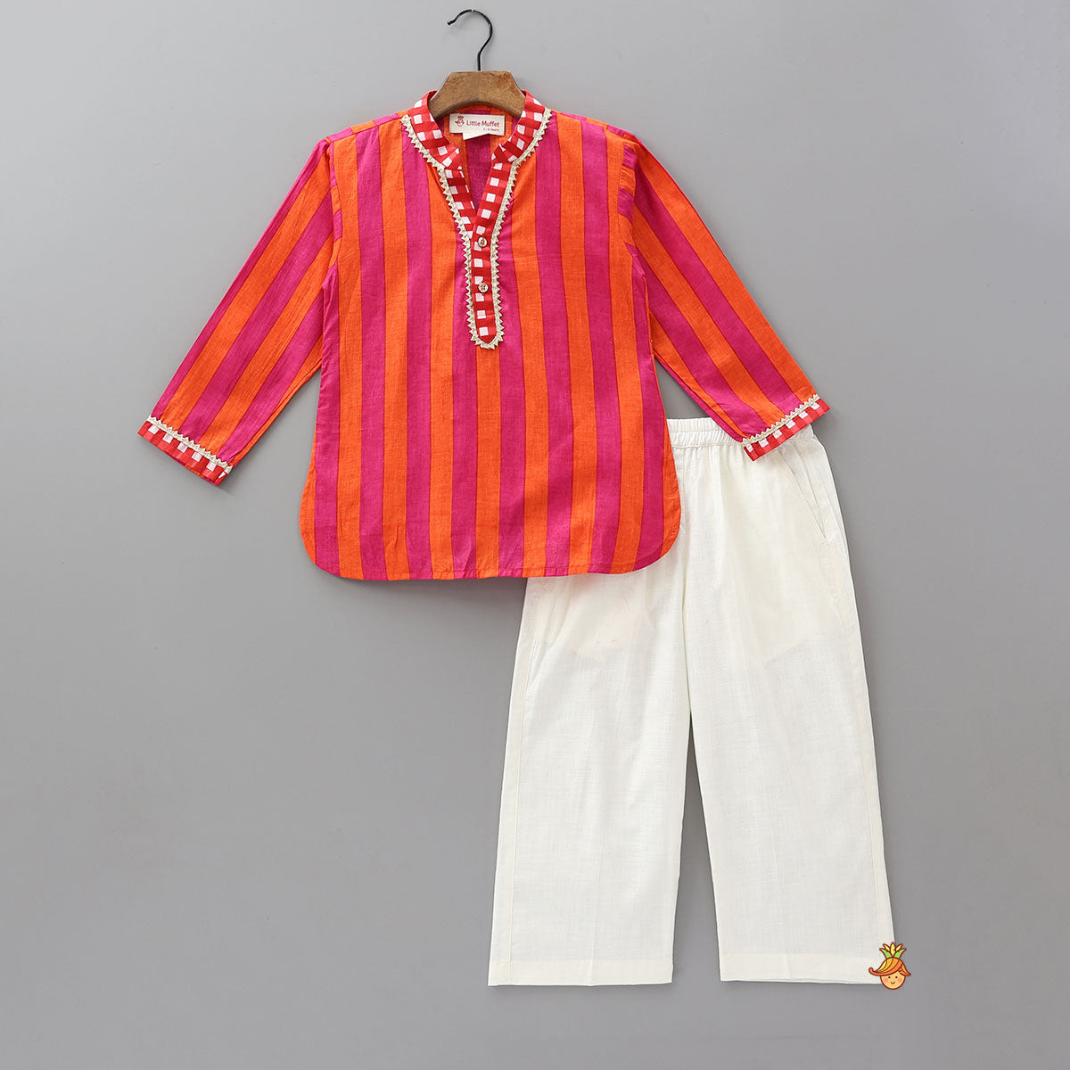 Pre Order: Striped Classic Kurta And Pyjama